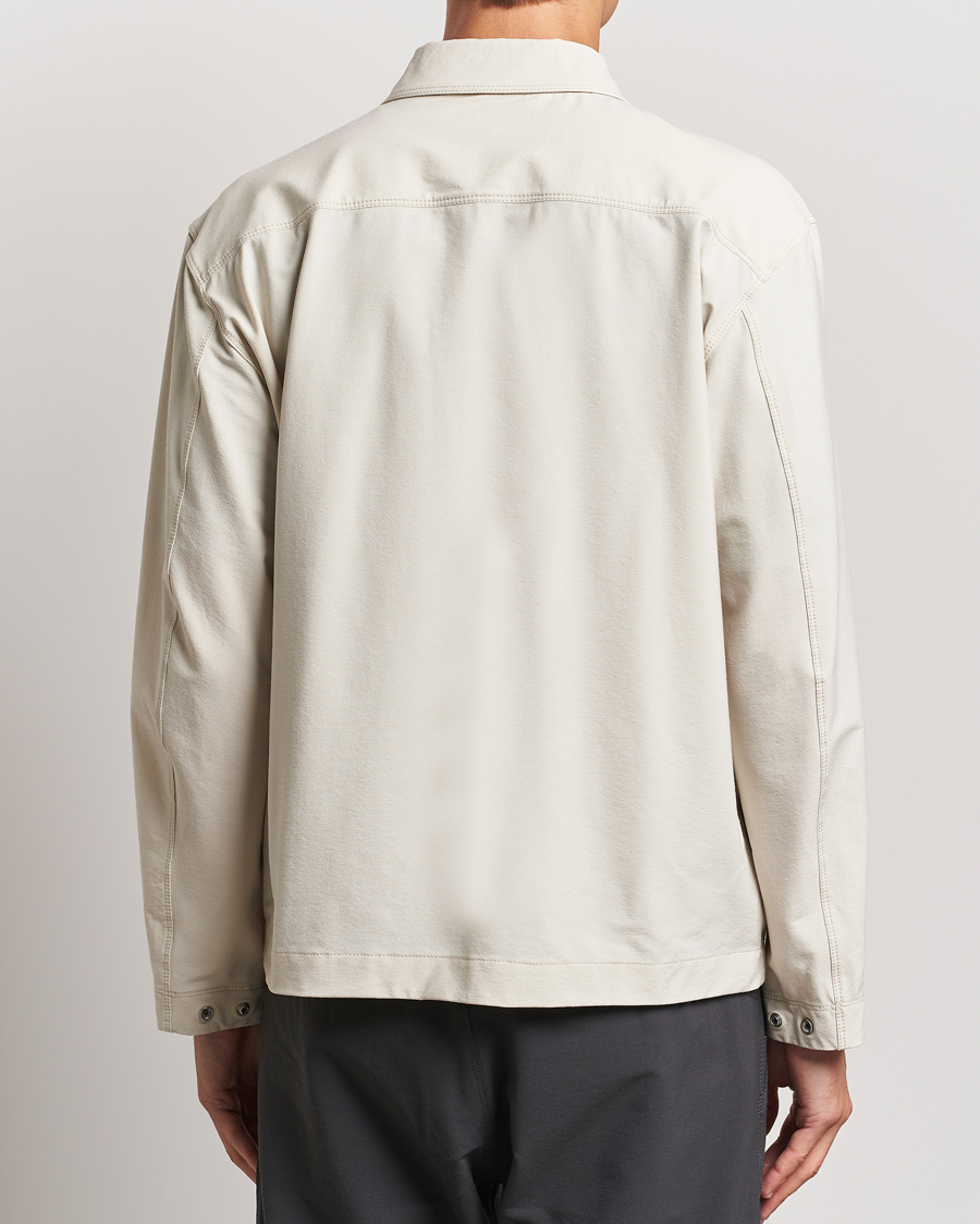 Mies | Kauluspaidat | Stone Island | Stellina Overshirt Sand