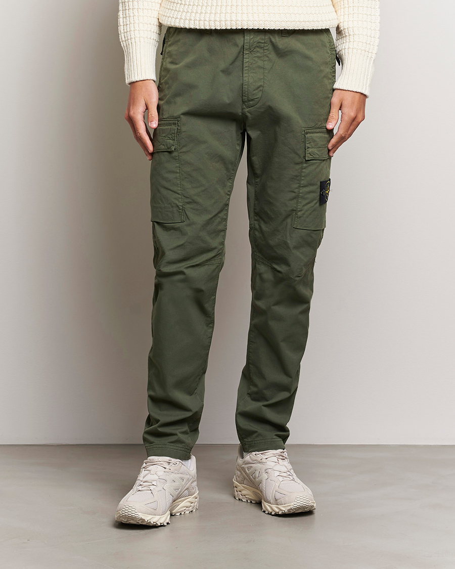 Mies | Housut | Stone Island | Stretch Cotton Gabardine Trousers Musk