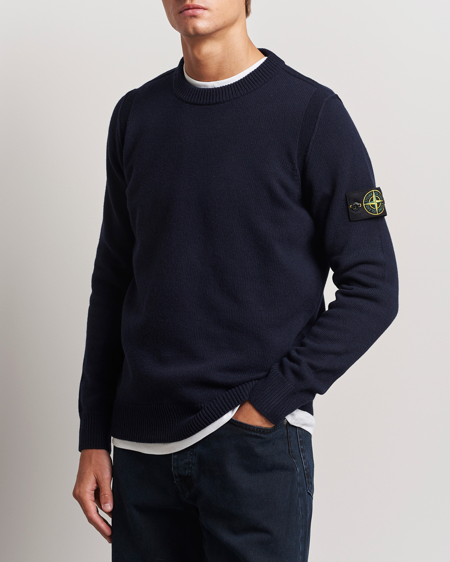 Stone Island Knitted Lambwool Sweater Navy Blue osoitteesta