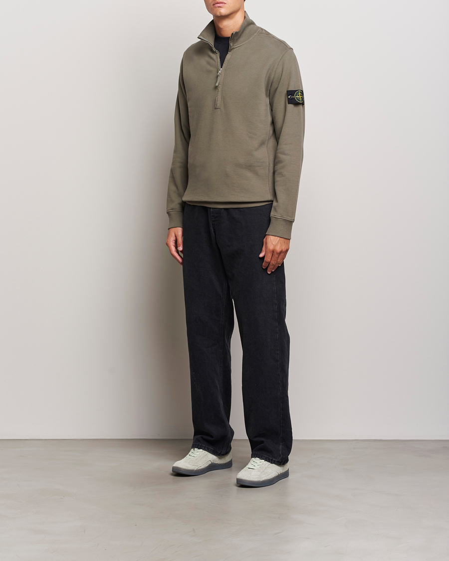 Mies | Puserot | Stone Island | Garment Dyed Fleece Half Zip Walnut