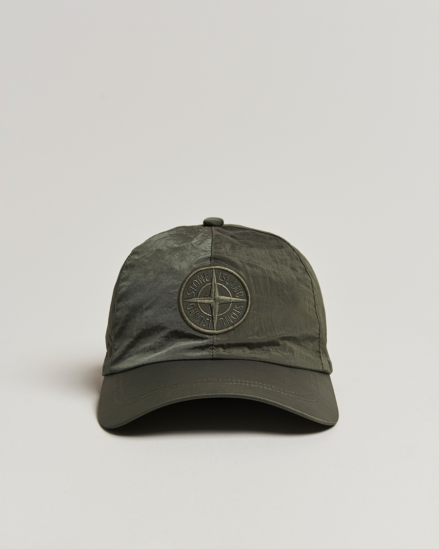 Mies | Stone Island Nylon Metal Logo Cap Musk | Stone Island | Nylon Metal Logo Cap Musk