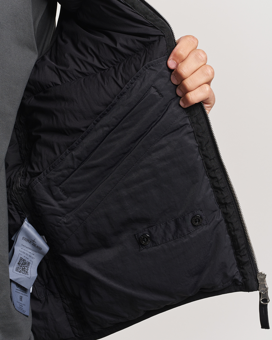 Mies | Takit | Stone Island | Nylon Down-TC Vest Black