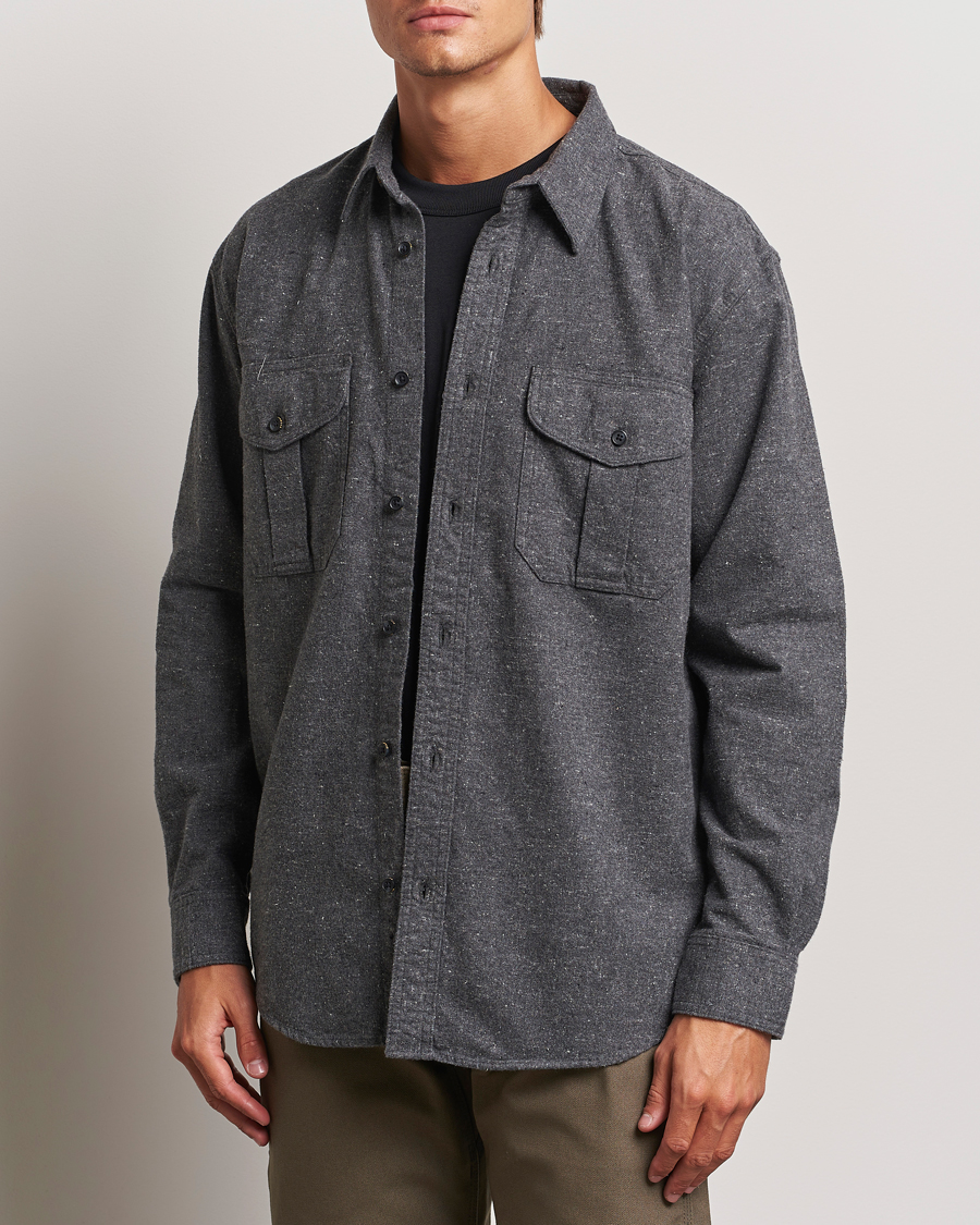 Mies | Kauluspaidat | Filson | Alaskan Guide Shirt Dark Heather