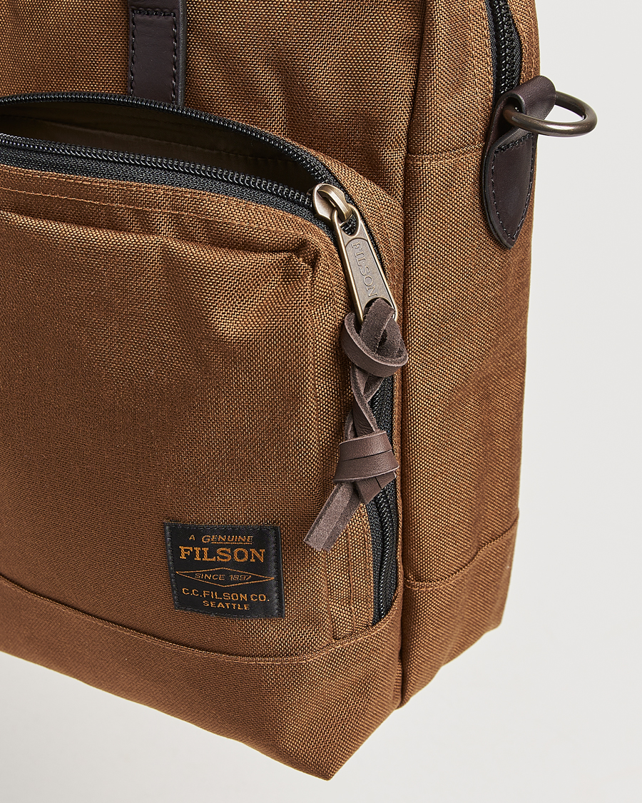 Mies | Laukut | Filson | FilsonDryden Cordura Nylon BriefcaseWhiskey