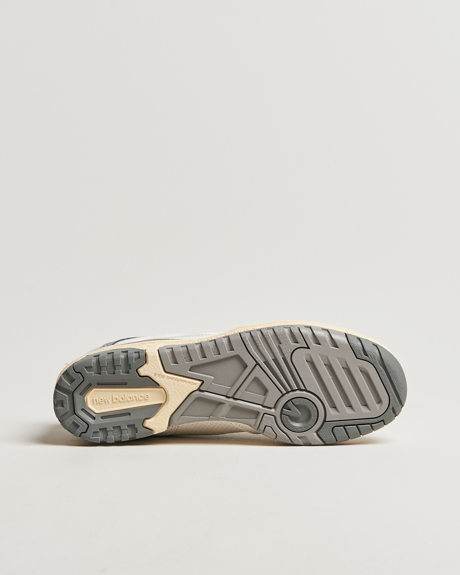 Mies | New Balance 550 Retro Tennis Sneakers White/Grey | New Balance | 550 Retro Tennis Sneakers White/Grey