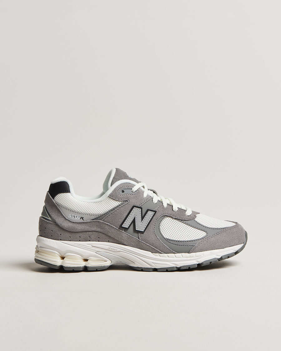 Mies | New Balance 2002R Varsity Sneakers Grey | New Balance | 2002R Varsity Sneakers Grey