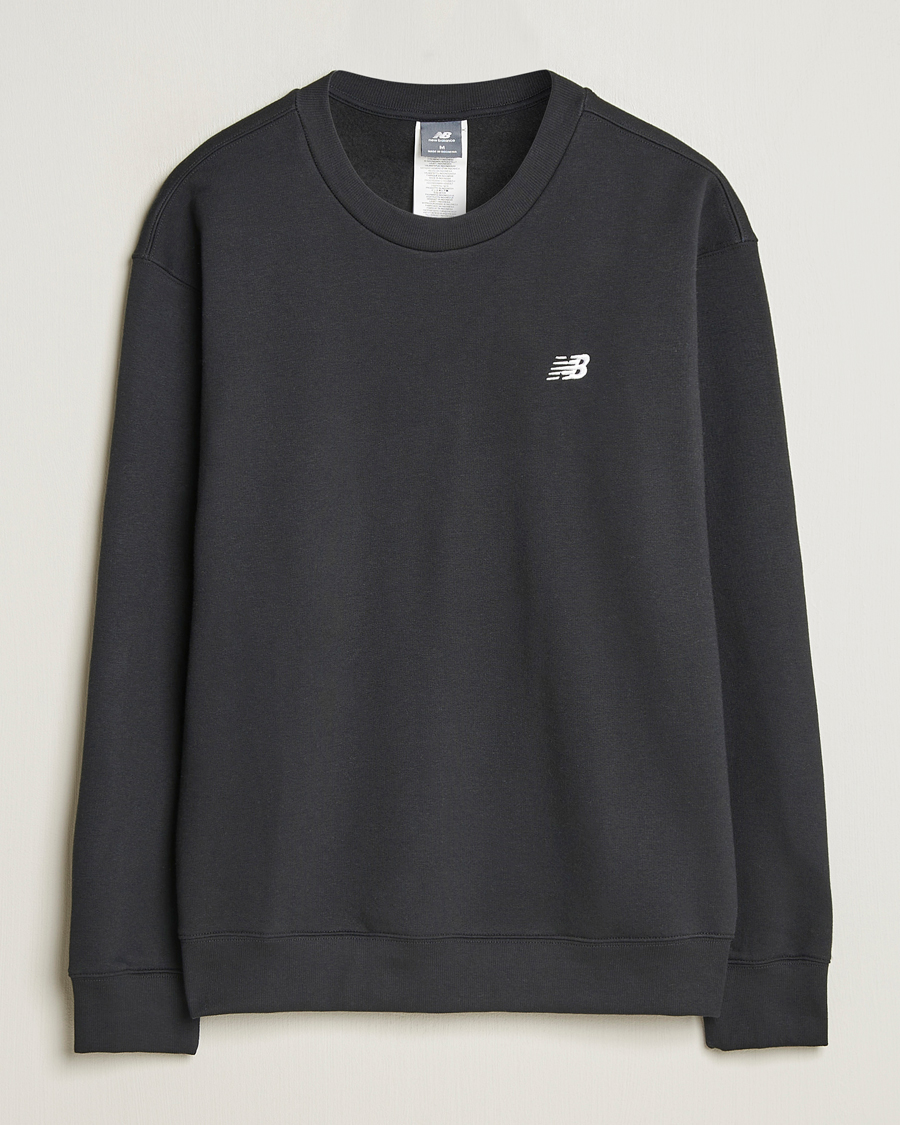 Mies | Puserot | New Balance | Essentials Fleece Sweatshirt Black