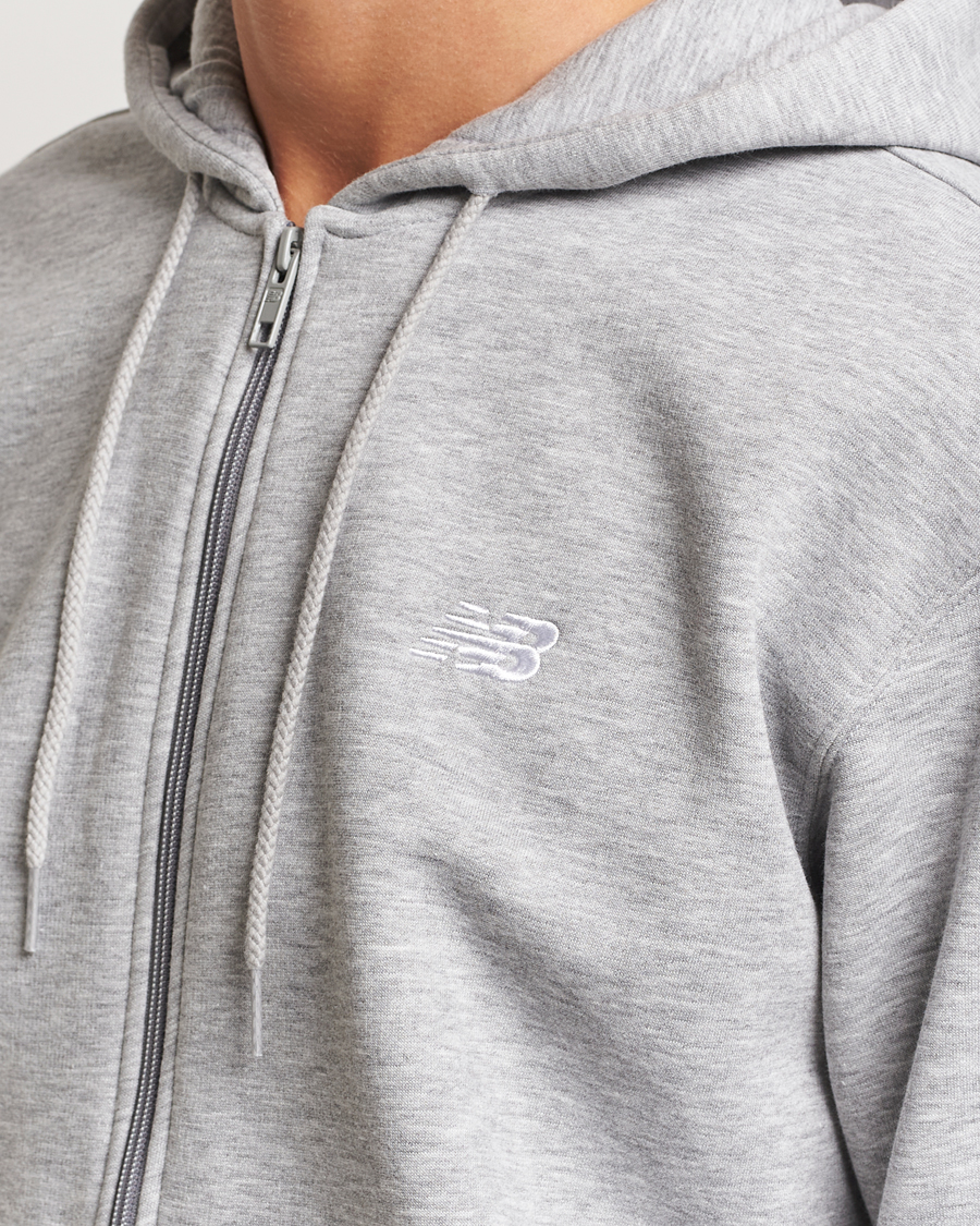 Mies | Puserot | New Balance | Essentials Full Zip Fleece Hoodie Athletic Grey