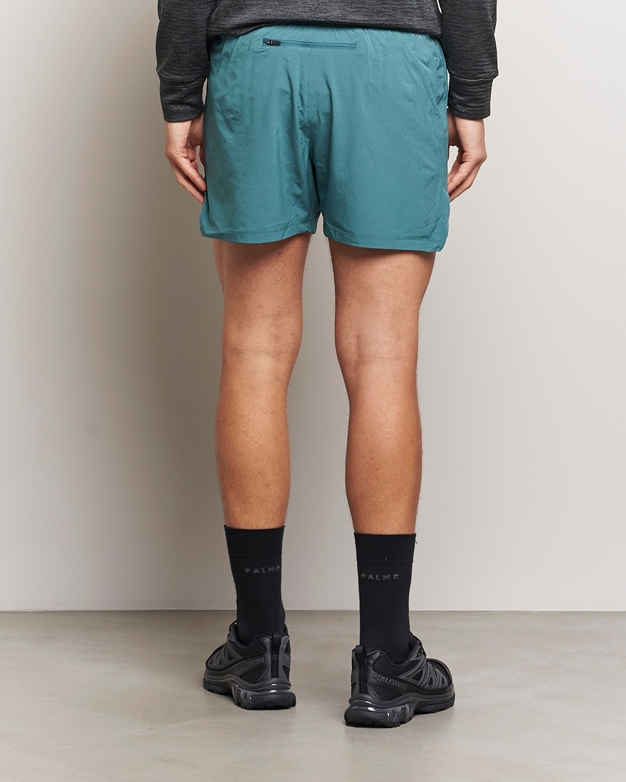 Mies | Shortsit | New Balance Running | Athletics 5 Run Shorts New Spruce