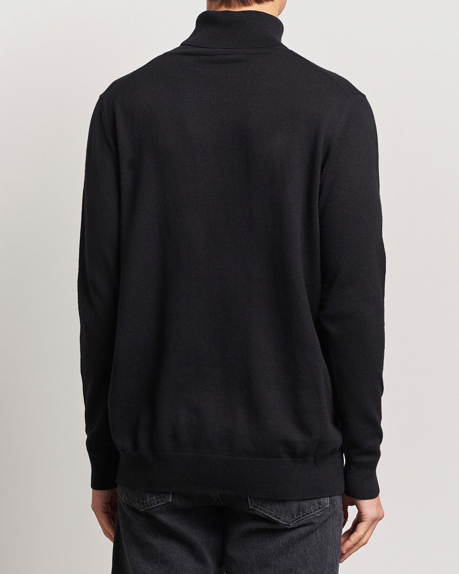 Mies | Puserot | Lyle & Scott | Cotton/Merino Turtleneck Jet Black