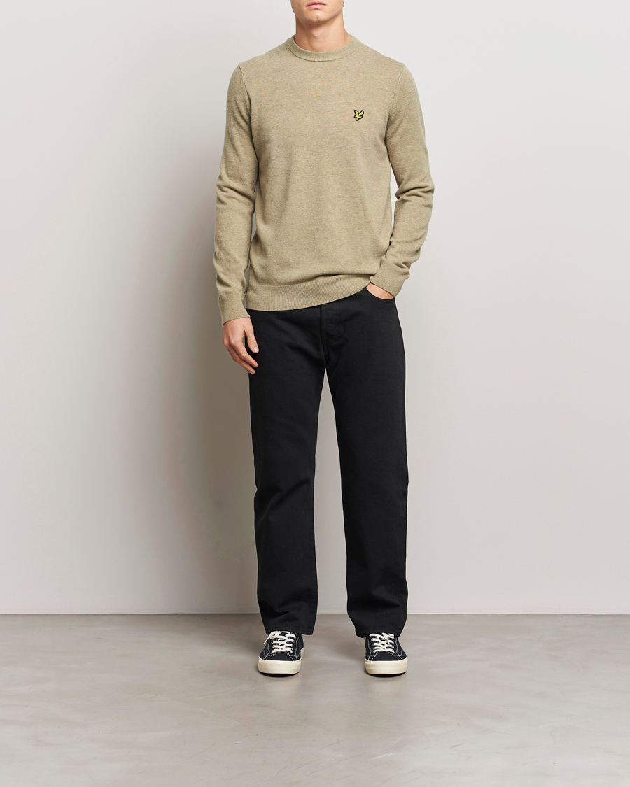 Mies | Puserot | Lyle & Scott | Lambswool Crew Neck Pullover Sage Uniform Marl