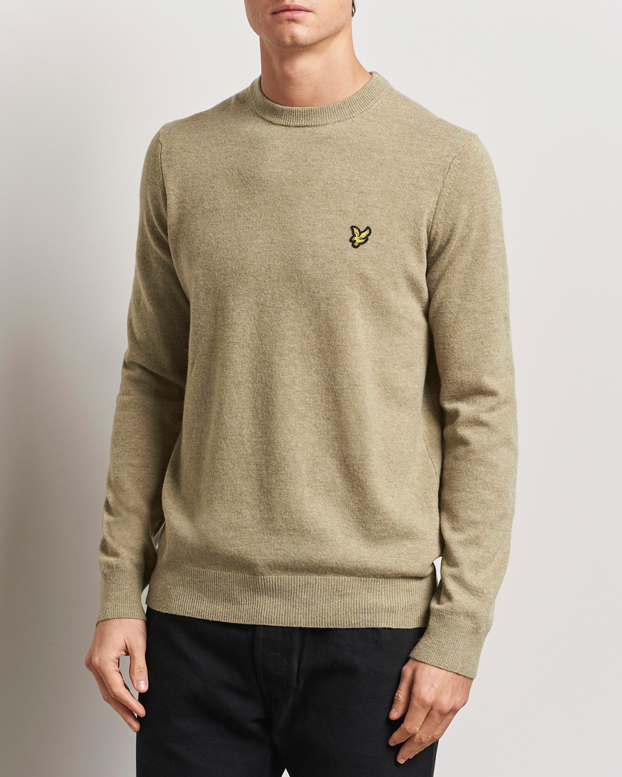 Mies | Puserot | Lyle & Scott | Lambswool Crew Neck Pullover Sage Uniform Marl