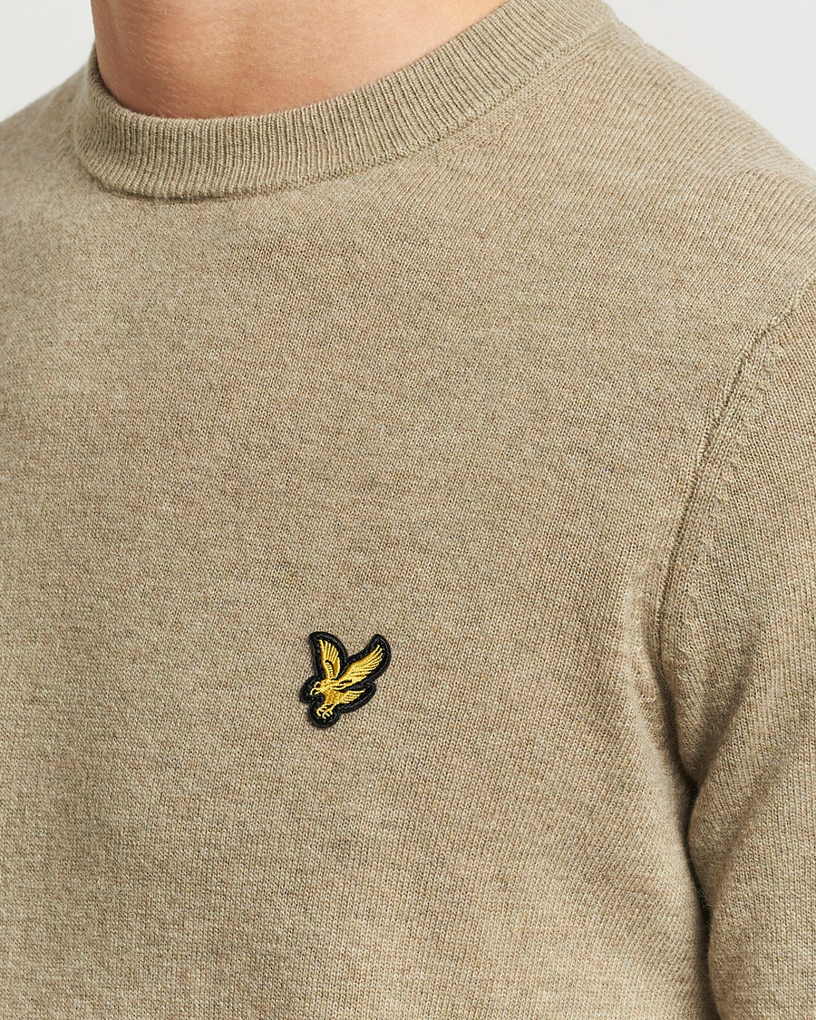 Mies | Puserot | Lyle & Scott | Lambswool Crew Neck Pullover Sage Uniform Marl