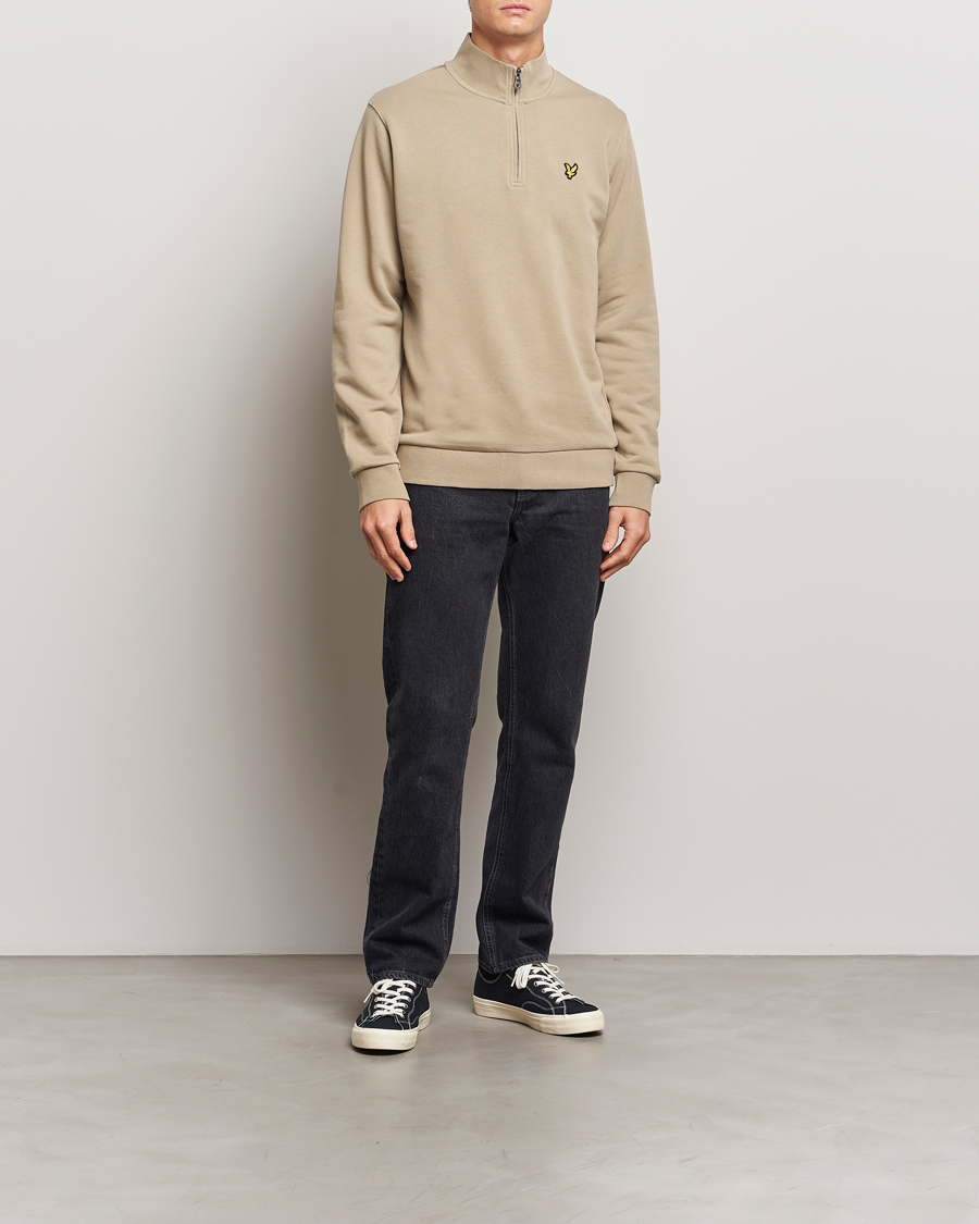 Mies | Puserot | Lyle & Scott | Loopback Half Zip Sweater Sage Uniform