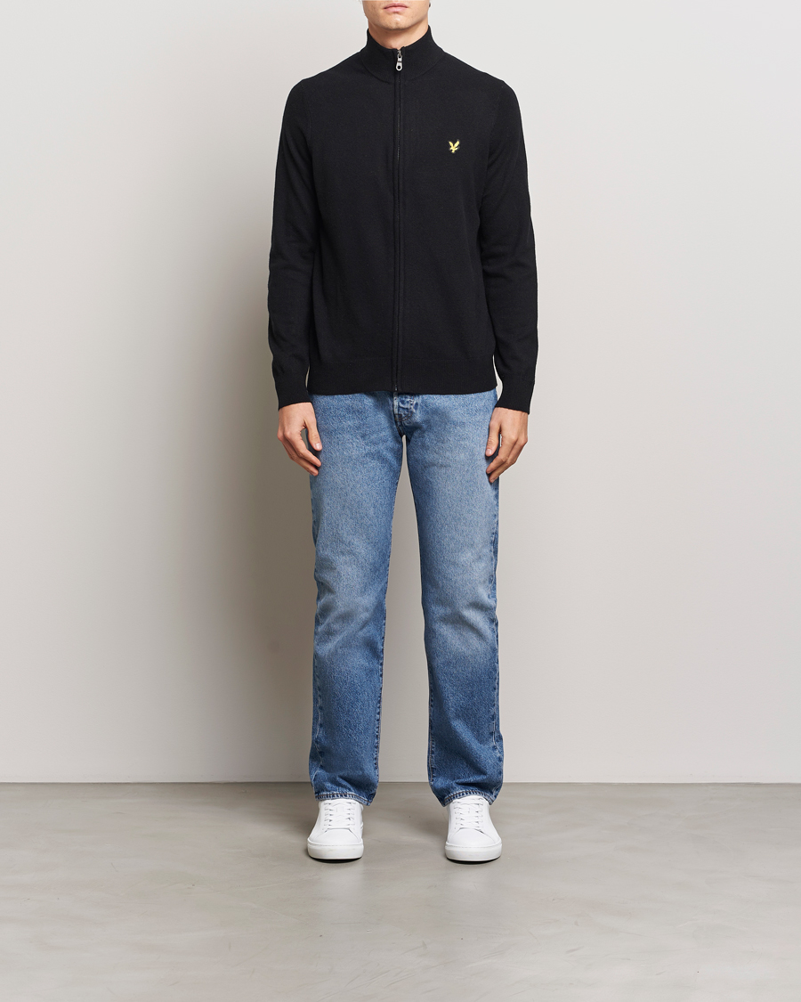 Mies | Puserot | Lyle & Scott | Lambswool Full Zip Jet Black Marl