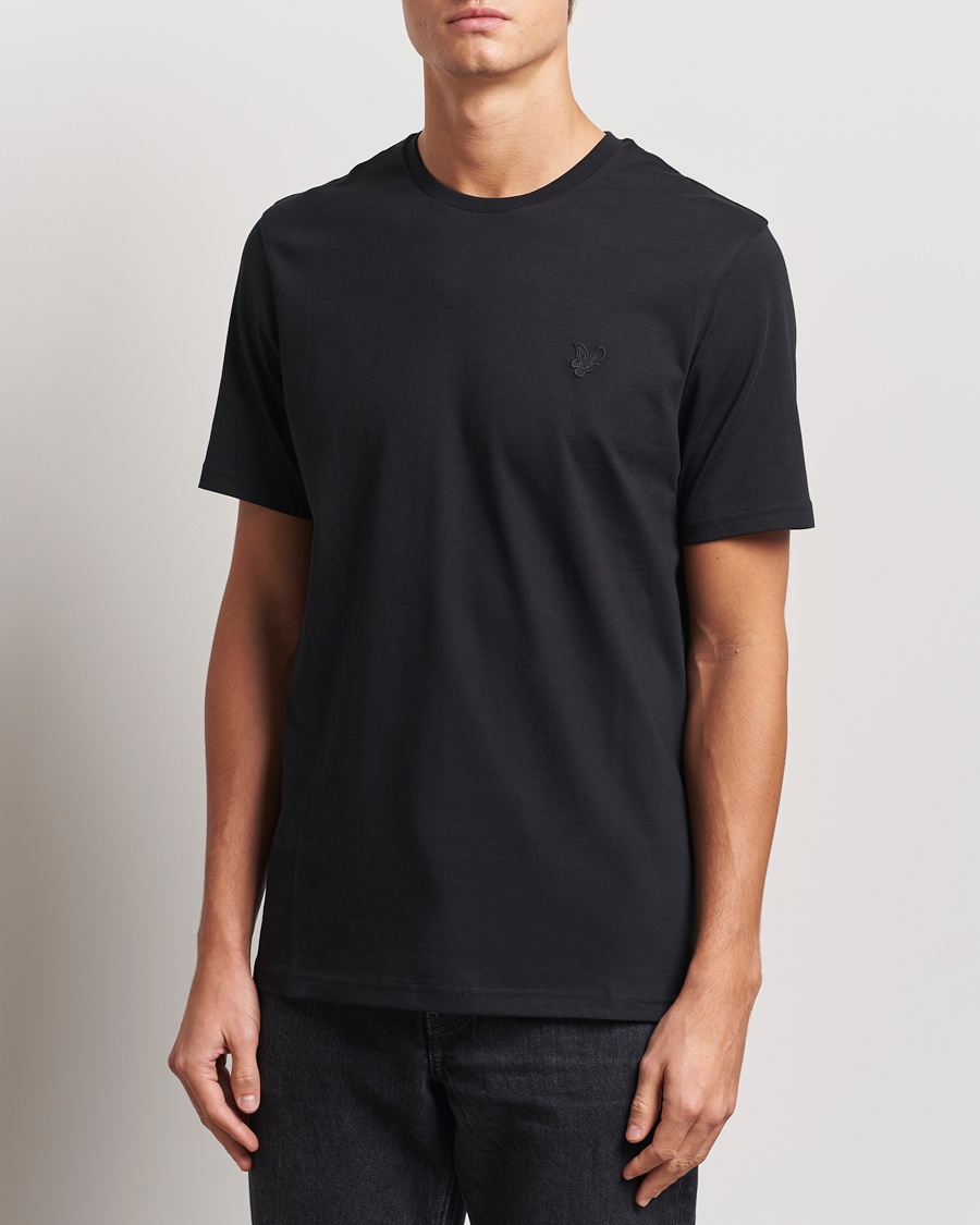 Mies | T-paidat | Lyle & Scott | Tonal Eagle Crew Neck T-Shirt Jet Black