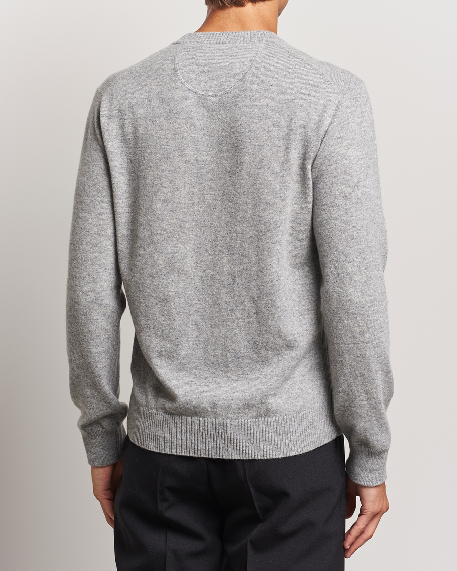 Mies | Puserot | Orlebar Brown | Levar Cashmere Crewneck Oyster Grey
