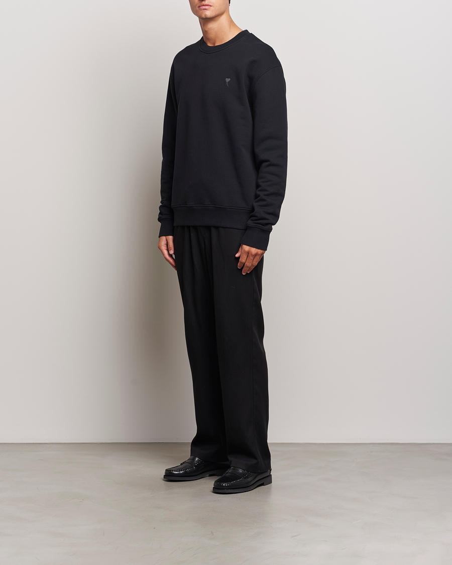 Mies | Puserot | AMI | Tonal Heart Logo Sweatshirt Black