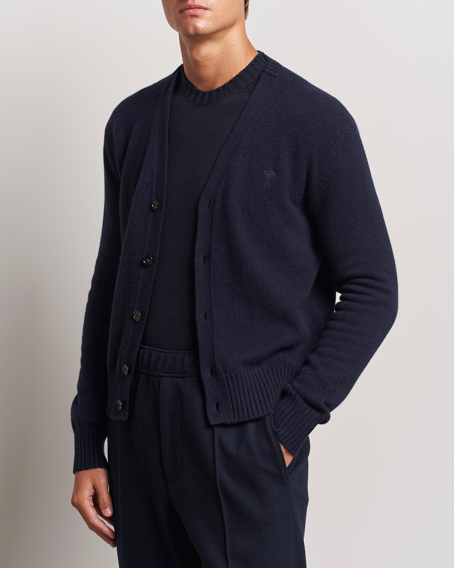Mies | Puserot | AMI | Tonal Heart Logo Wool Cardigan Navy