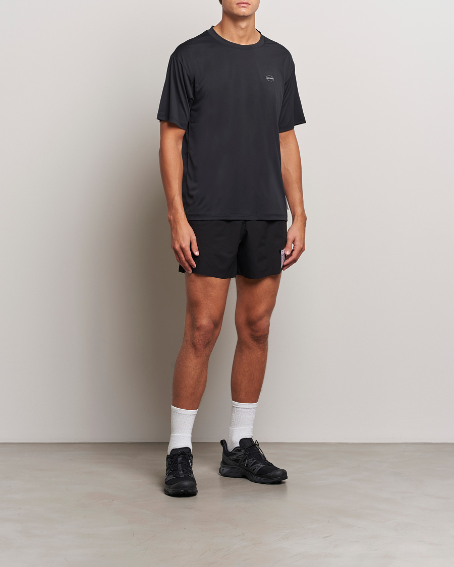 Mies | T-paidat | Satisfy | AuraLite T-Shirt Black