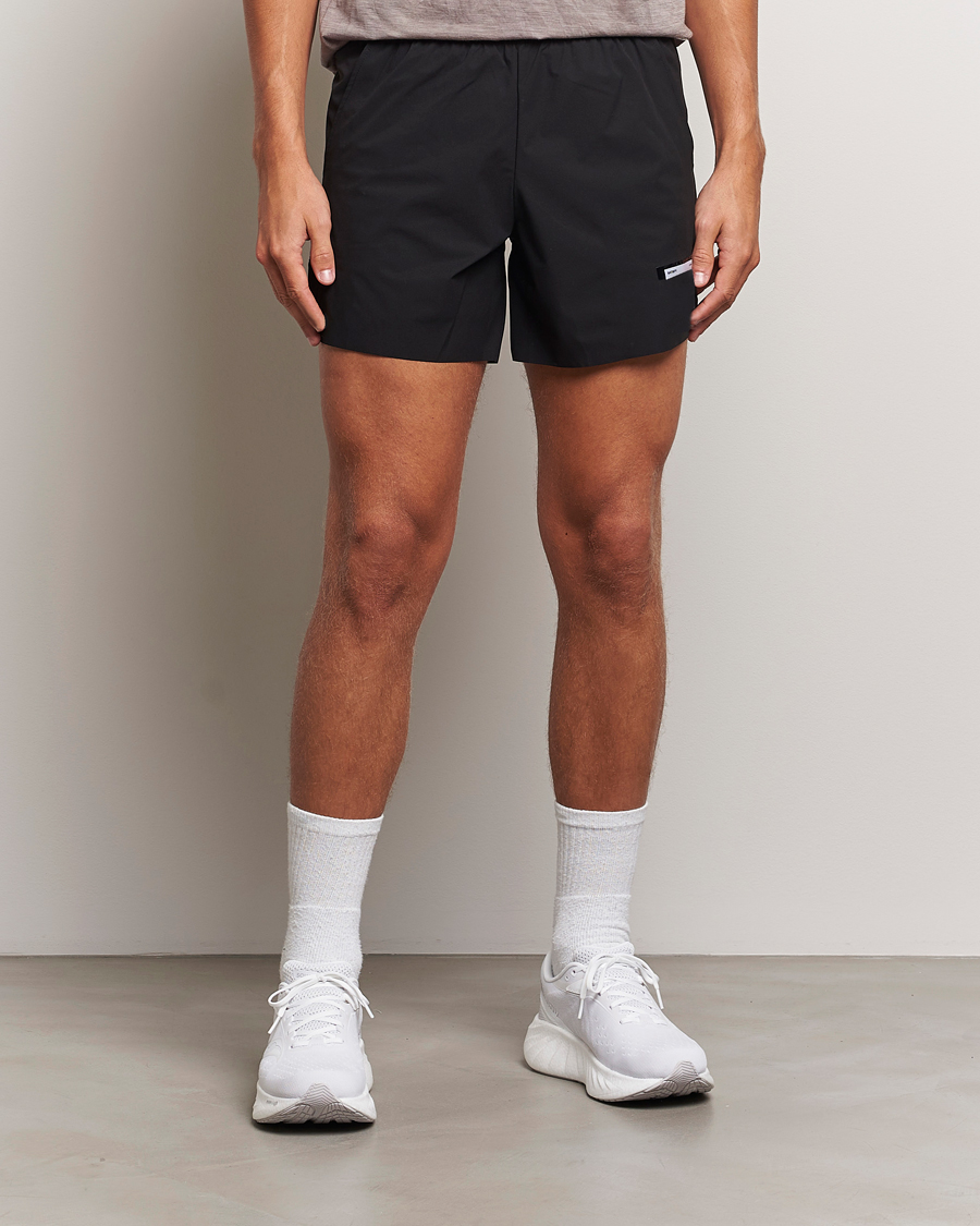 Mies | Shortsit | Satisfy | PeaceShell 5 Inch Shorts Black