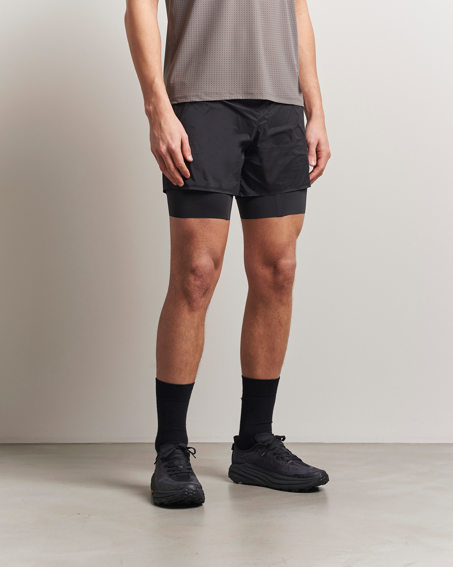 Mies | Shortsit | Satisfy | TechSilk 8 Inch Shorts Black