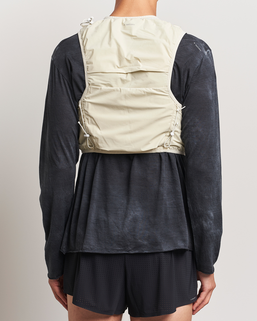 Mies | Satisfy Justice Cordura Hydration Vest Mineral Off White | Satisfy | Justice Cordura Hydration Vest Mineral Off White