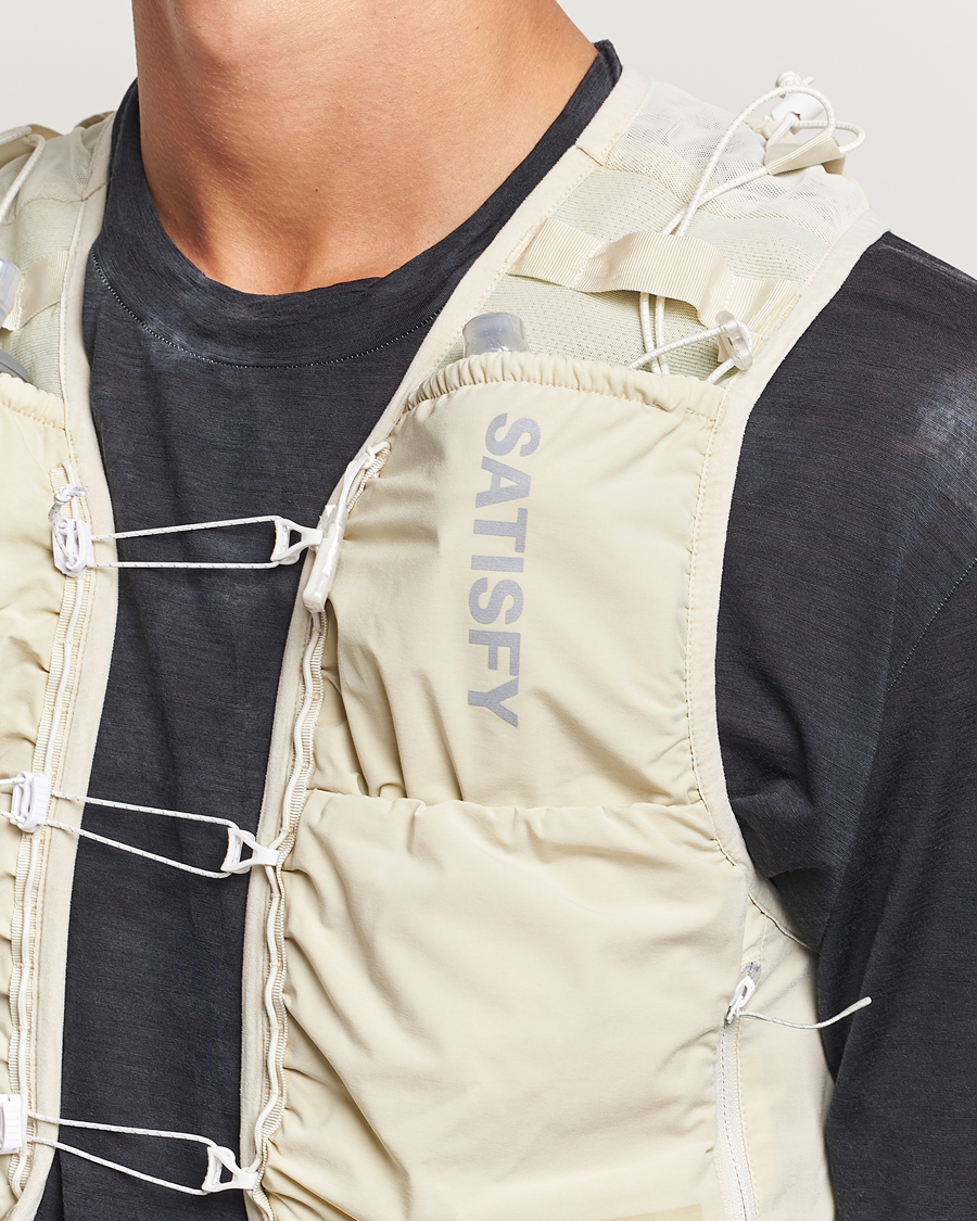 Mies | Satisfy Justice Cordura Hydration Vest Mineral Off White | Satisfy | Justice Cordura Hydration Vest Mineral Off White