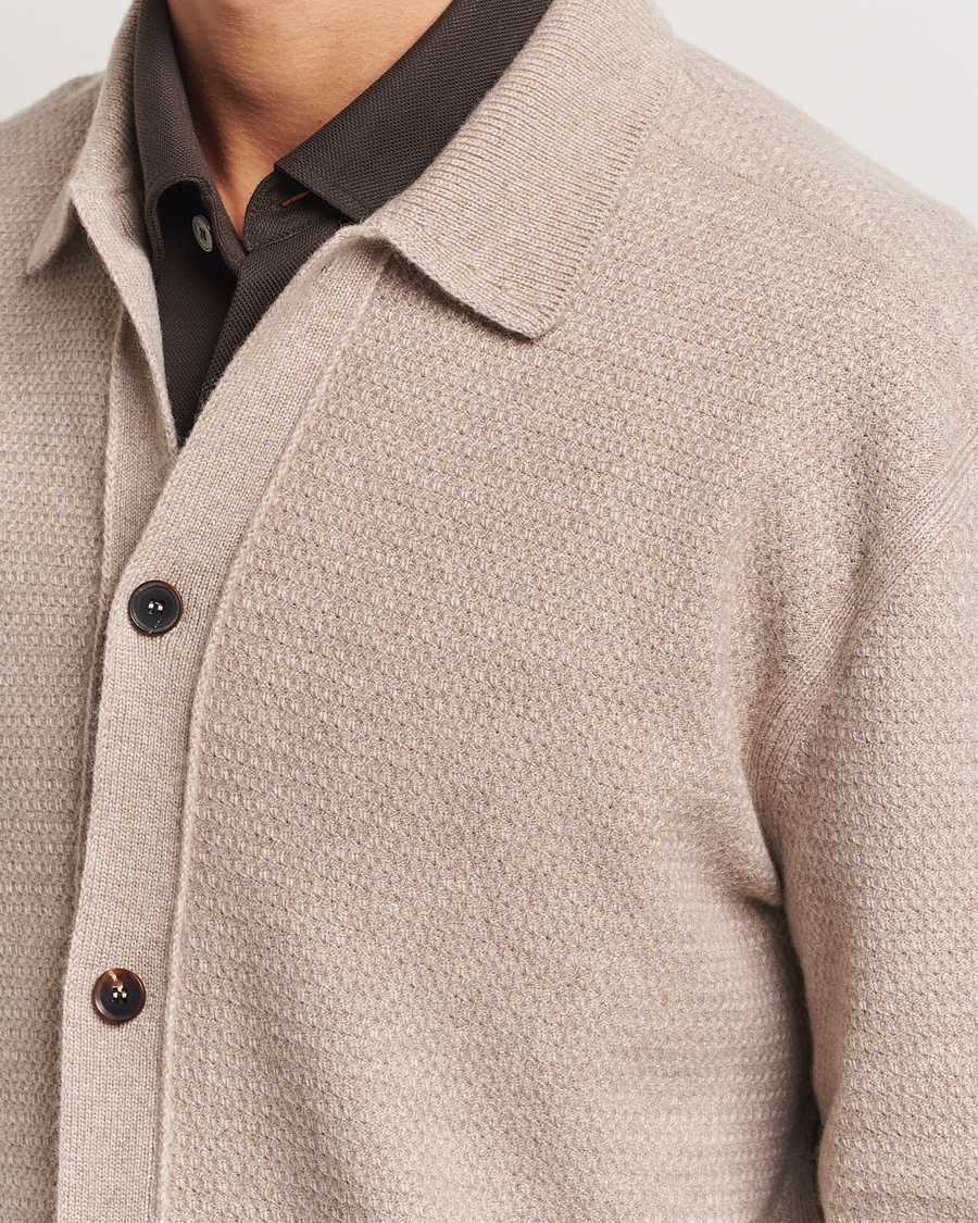 Mies | Puserot | Zegna | Oasi Cashmere Collared Cardigan Beige