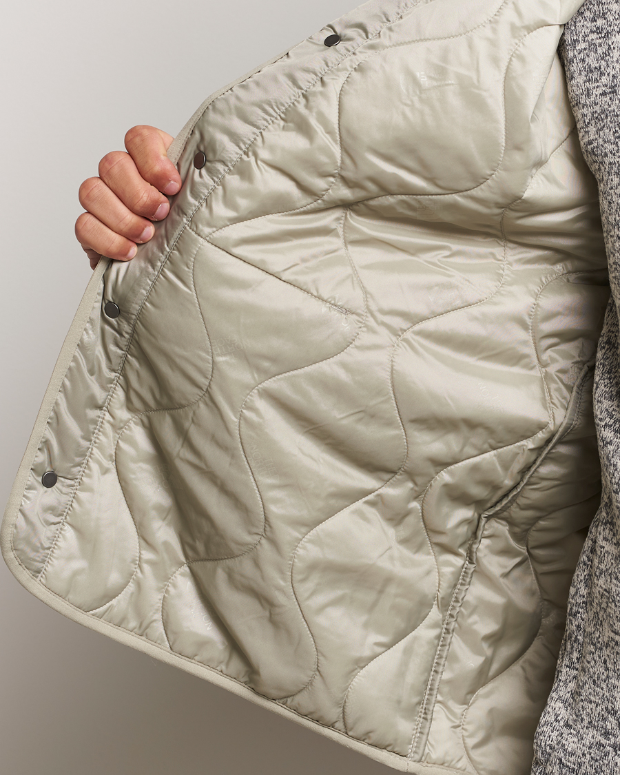 Mies | Takit | The North Face | Ampato Quilted Liner Grey