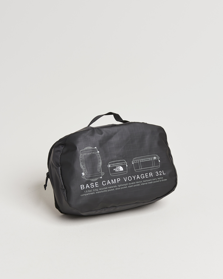Mies | The North Face Base Camp Voyager Duffel 32L Black | The North Face | Base Camp Voyager Duffel 32L Black