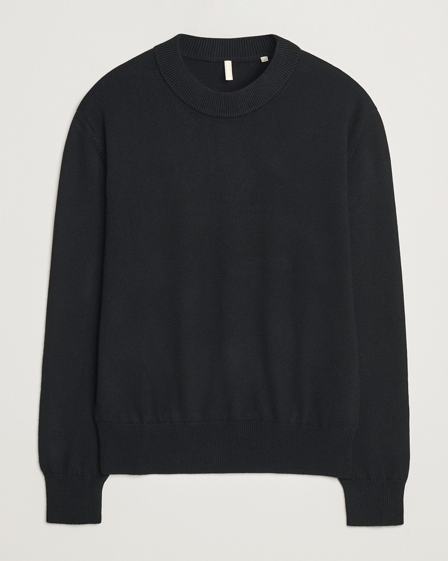 Mies | Puserot | Sunflower | Moon Merino Crewneck Black