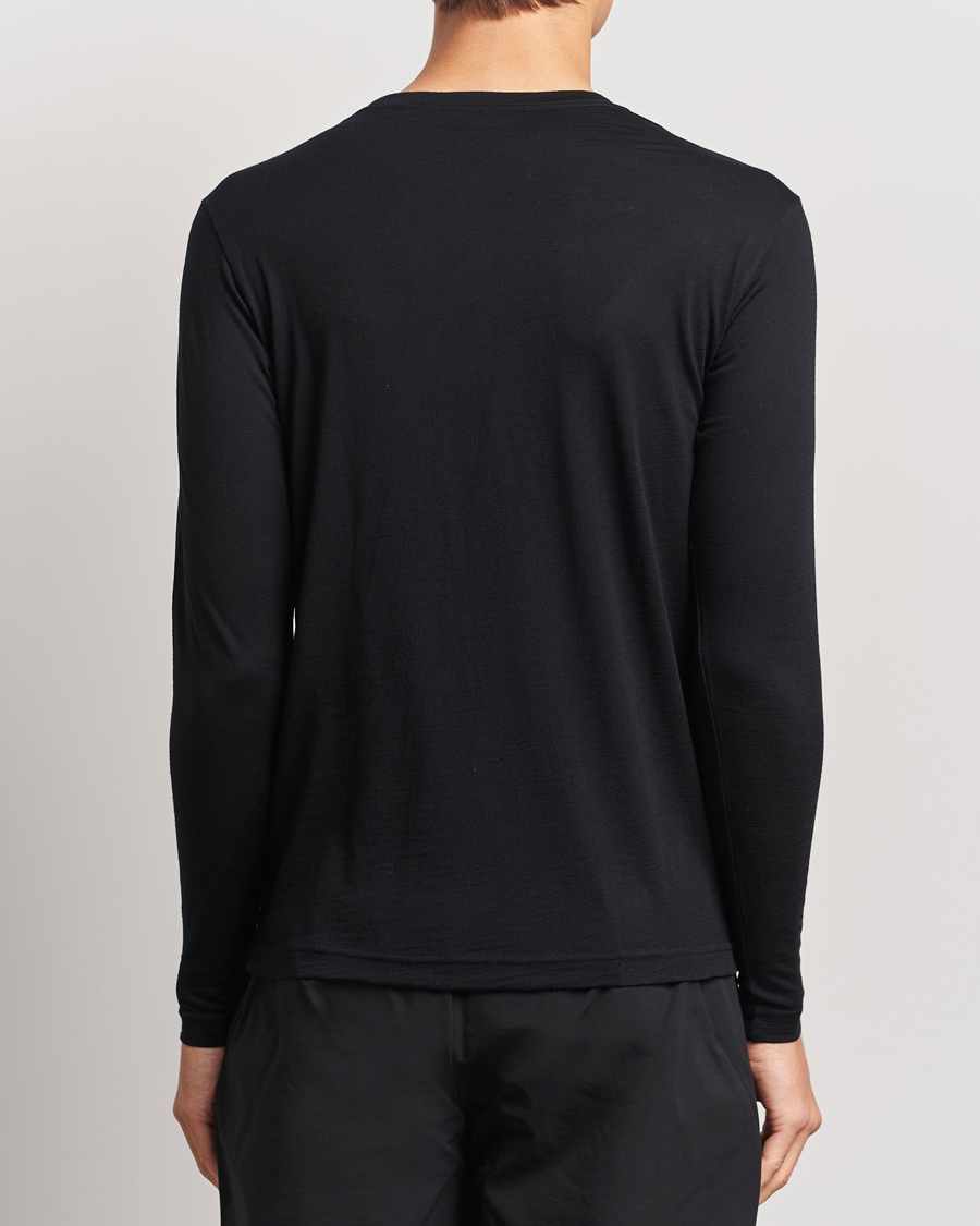 Mies | Puserot | Snow Peak | Merino Wool Long Sleeve T-Shirt Black