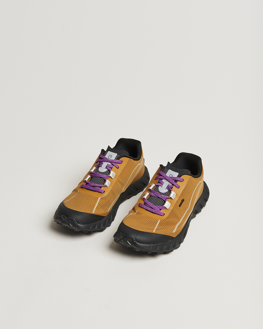 Mies | Norda 002 Running Sneakers Oak | Norda | 002 Running Sneakers Oak