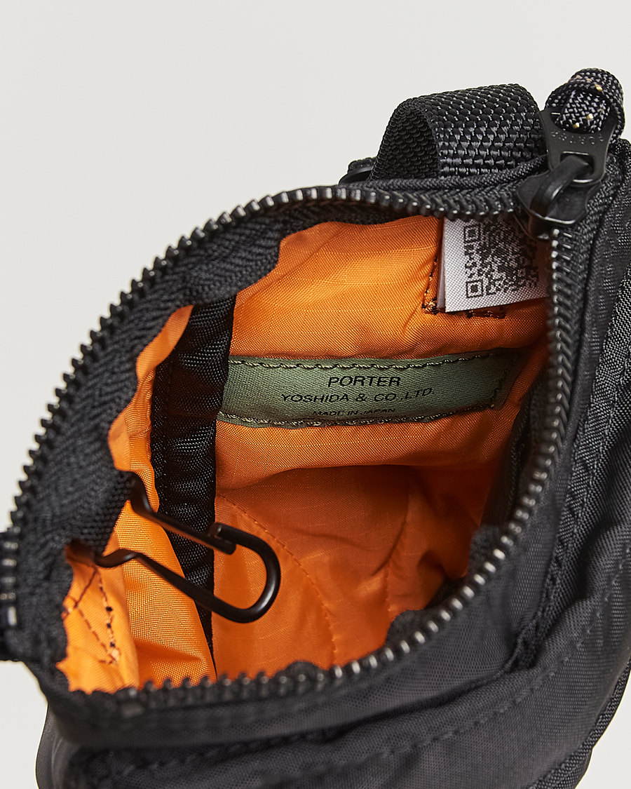 Mies | Laukut | Porter-Yoshida & Co. | Force Small Shoulder Pouch Black