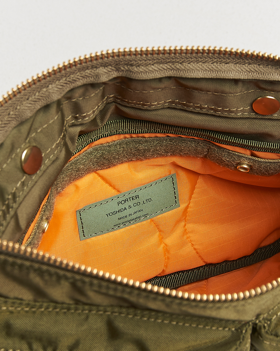 Mies | Laukut | Porter-Yoshida & Co. | Force Small Shoulder Bag Olive Drab