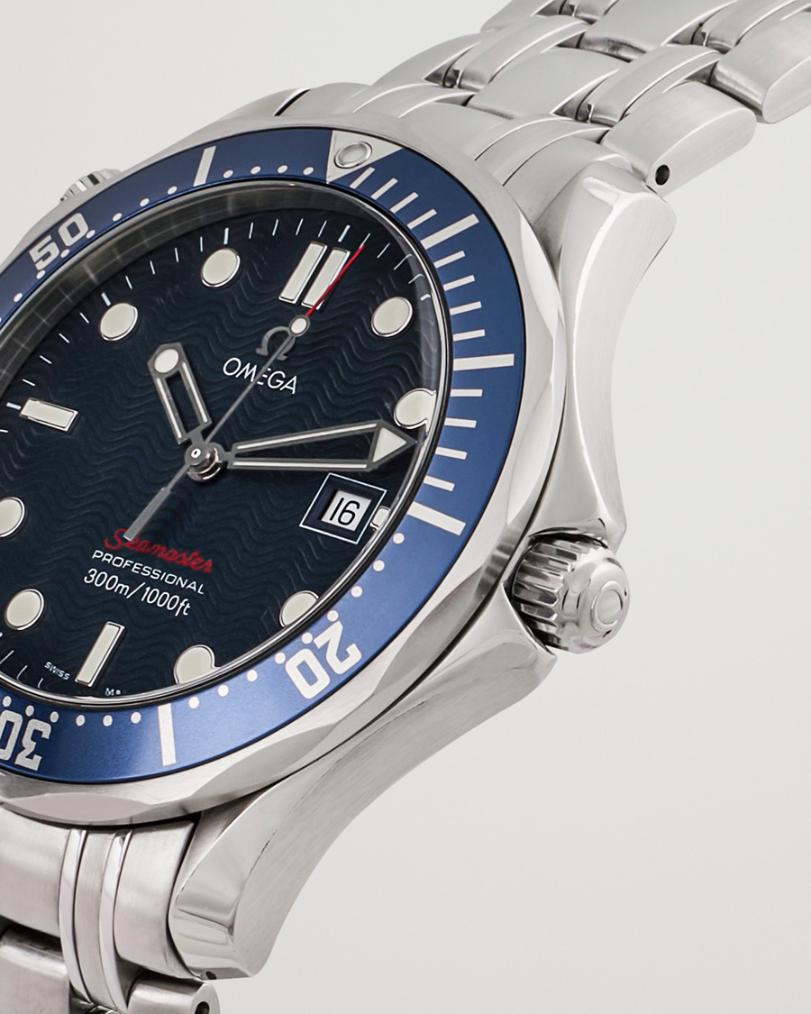 Mies | Omega Pre-Owned Seamaster Diver 300M Red 2221.80.00 Silver | Omega Pre-Owned | Seamaster Diver 300M Red 2221.80.00 Silver