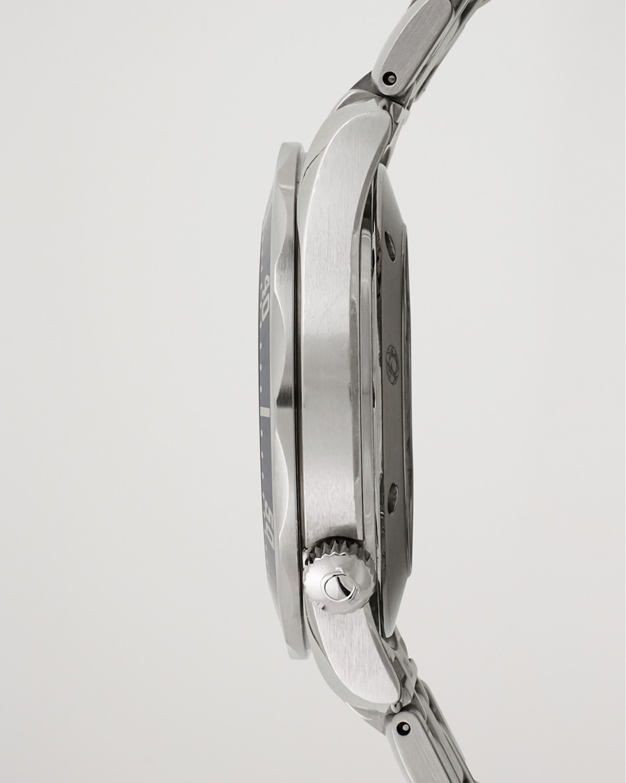 Mies | Omega Pre-Owned Seamaster Diver 300M Red 2221.80.00 Silver | Omega Pre-Owned | Seamaster Diver 300M Red 2221.80.00 Silver