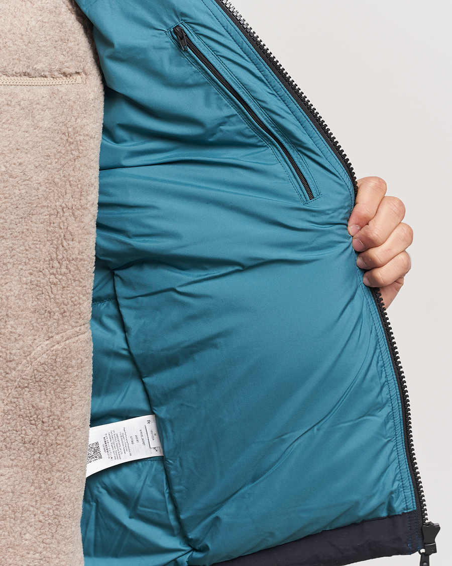 Mies | Takit | Peak Performance | Rivel Down Hooded Jacket Ininity Teel