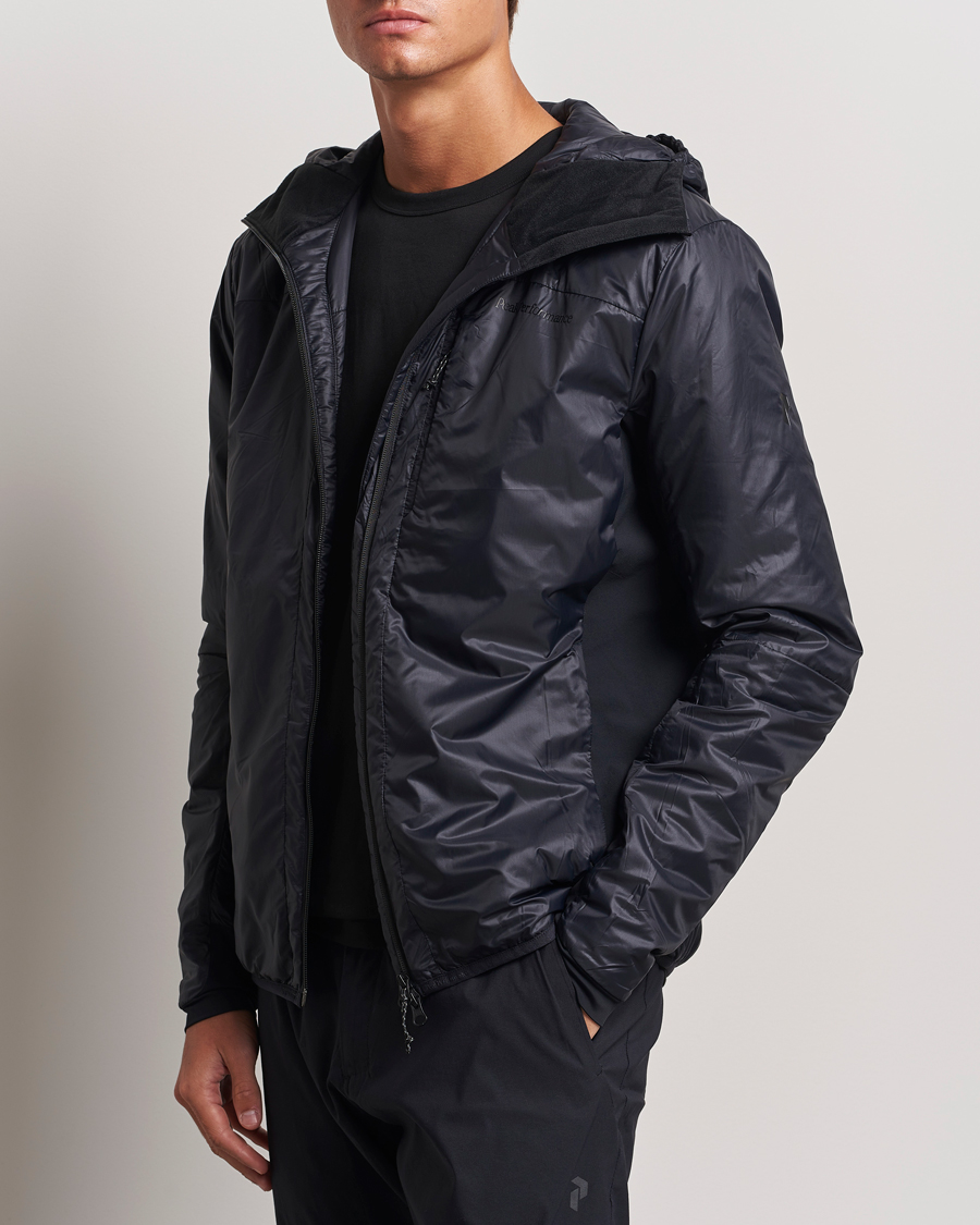 Mies | Takit | Peak Performance | Radiance Hood Jacket Black