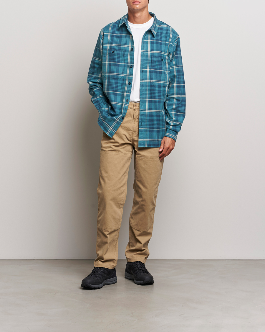 Mies | Kauluspaidat | Peak Performance | Heavy Flannel Cotton Shirt Checked Blue