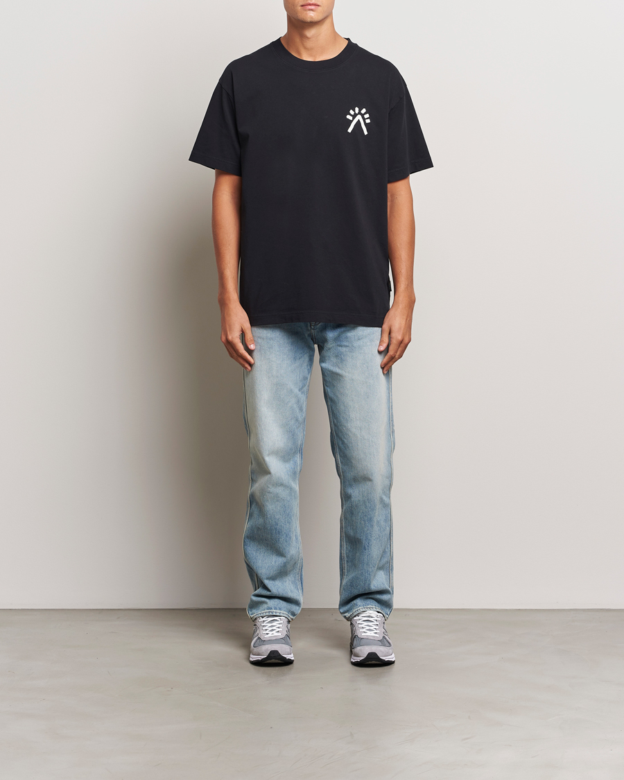 Mies | T-paidat | Peak Performance | Graphic T-Shirt Black