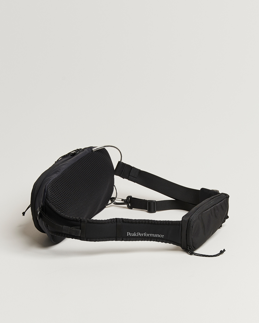Mies | Peak Performance Outdoor Slingbag Black | Peak Performance | Outdoor Slingbag Black