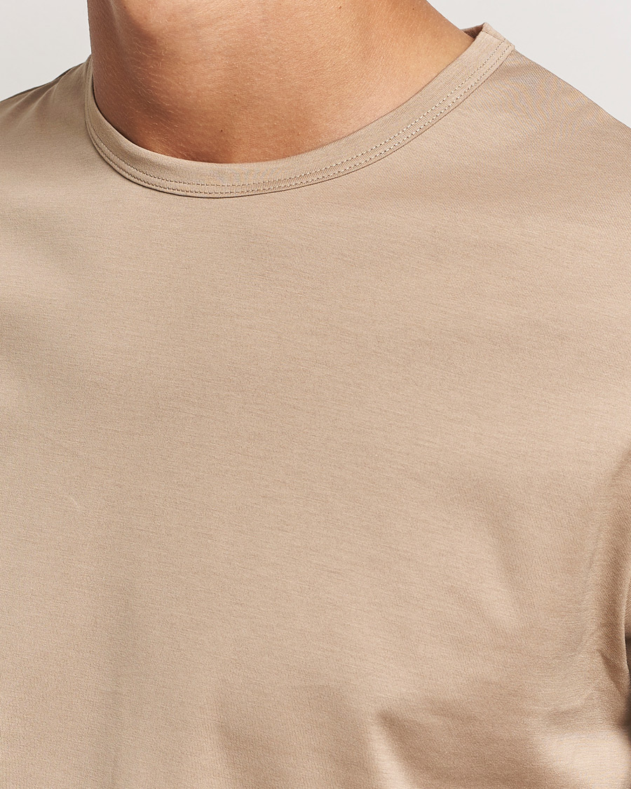 Mies | T-paidat | Sunspel | Crew Neck Q82 Cotton T-Shirt Sandstone