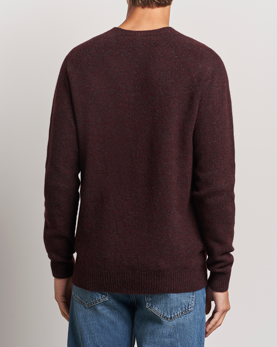 Mies | Puserot | Sunspel | Lambswool Crewneck Port Twist