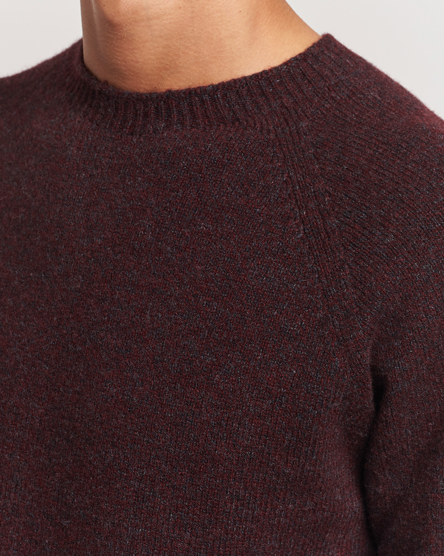 Mies | Puserot | Sunspel | Lambswool Crewneck Port Twist