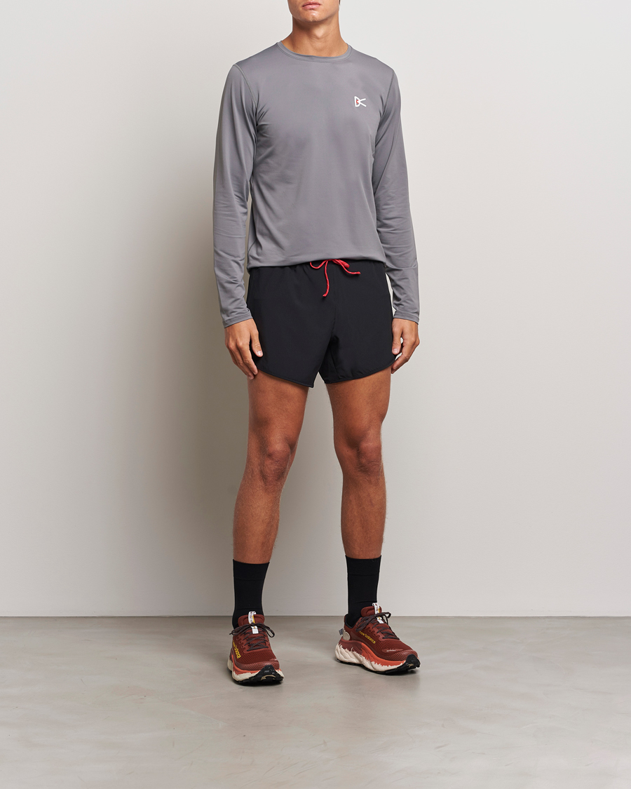 Mies | T-paidat | District Vision | Lightweight Long Sleeve T-Shirt Carbon