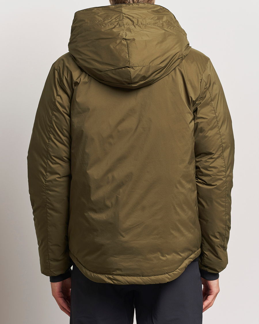 Mies | Takit | Canada Goose Black Label | Lodge Hoody Military Green