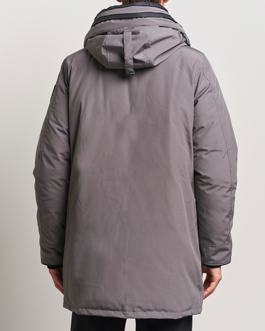 Mies | Takit | Canada Goose Black Label | Langford Parka Coastal Grey