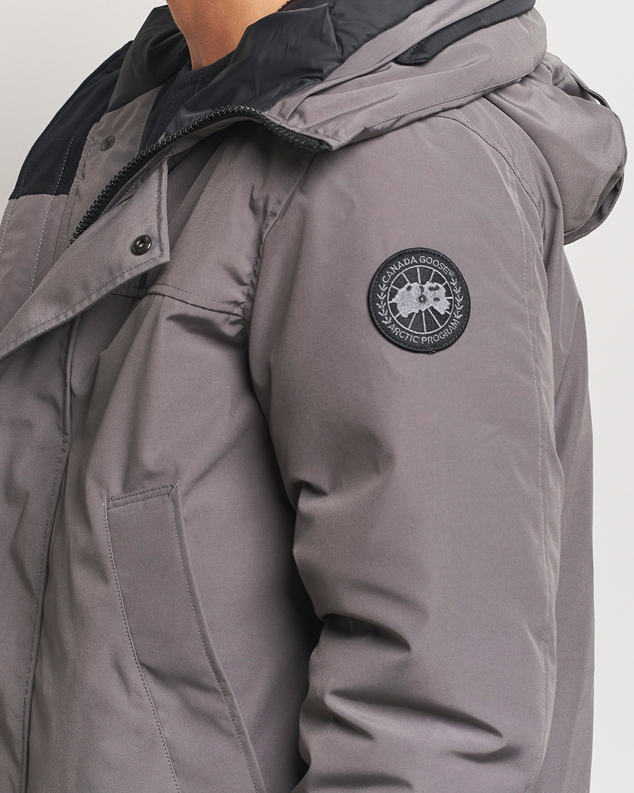 Mies | Takit | Canada Goose Black Label | Langford Parka Coastal Grey